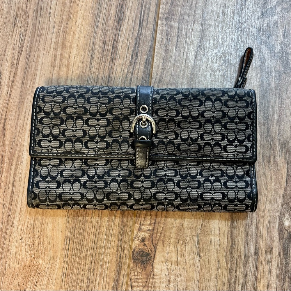Coach Buckle Wallet